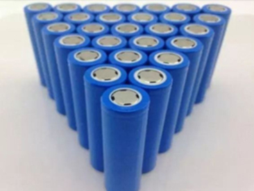 새로운 에너지 차량 산업 체인 : 높은 니켈 3 원 재료가 지침을 따르고 있습니다.